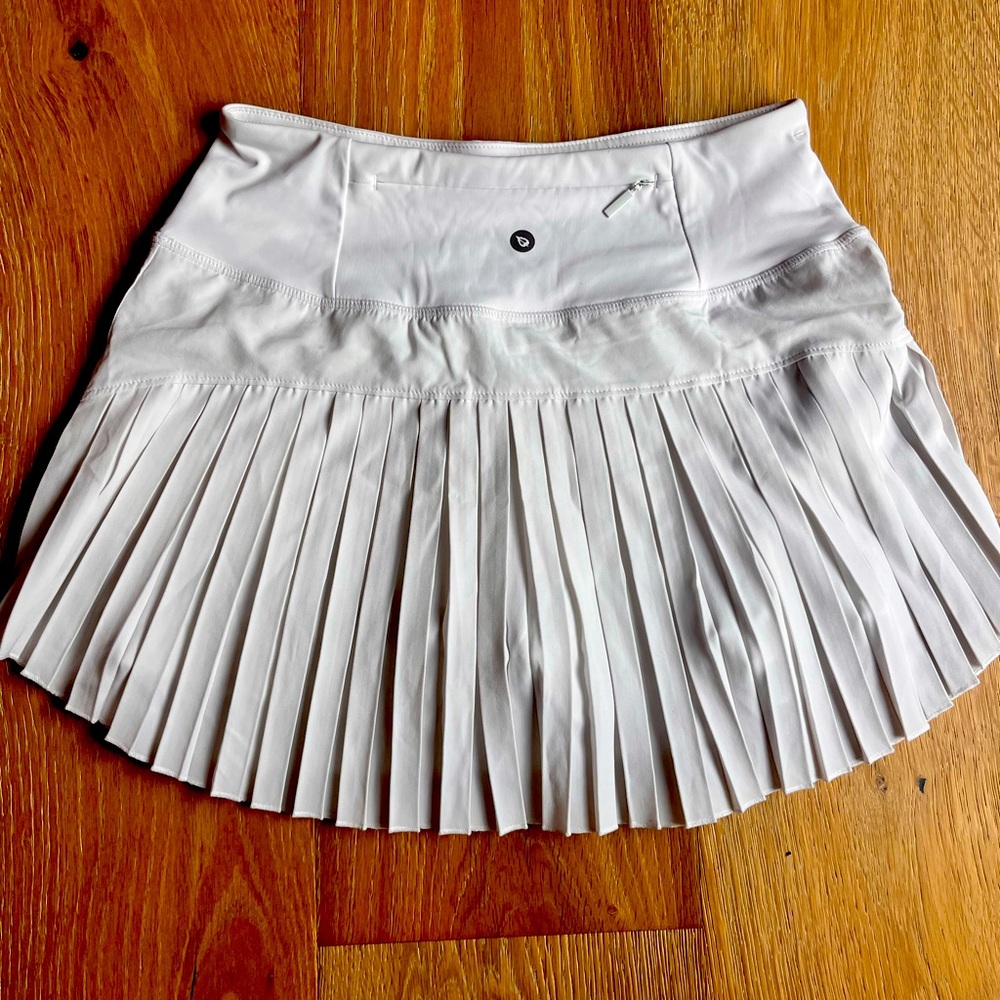 White tennis skirt. Never worn